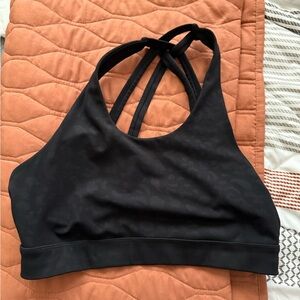 Elegant Black Strappy Sports Bra